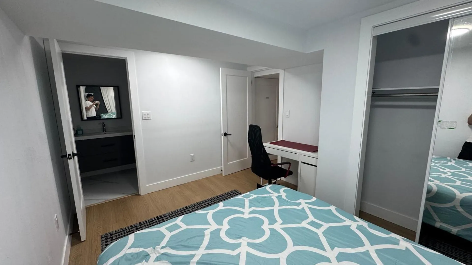 Hotel Entire Unit3 2Beds Airport Free Pkg Sep Entrance NewReno Toronto Canada